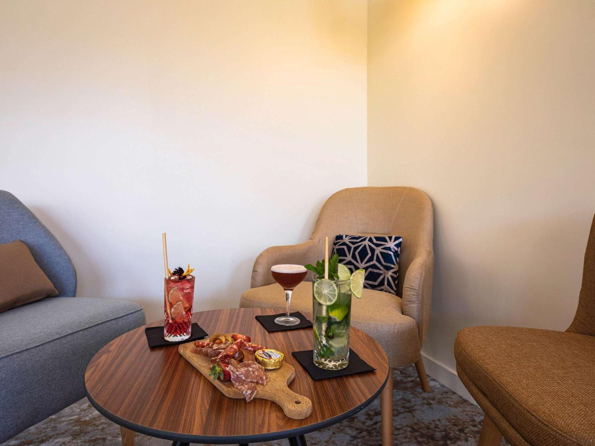 Ibis Styles Aix Les Bains Domaine De Marlioz Hotell Aix-les-Bains Eksteriør bilde